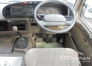 TOYOTA COASTER (1995)