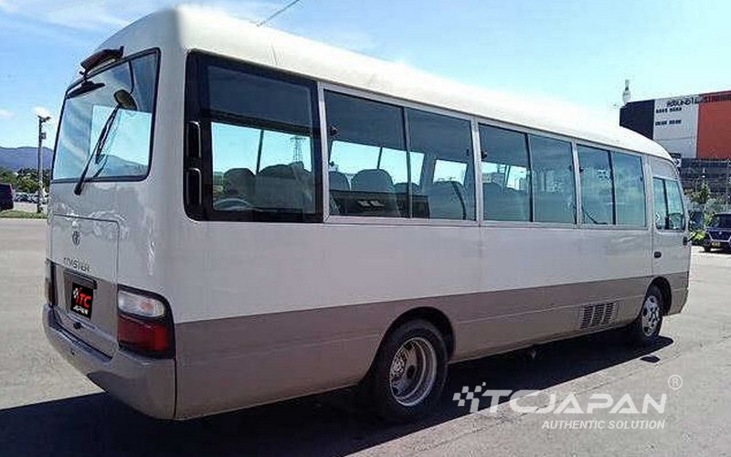 TOYOTA COASTER (2005)
