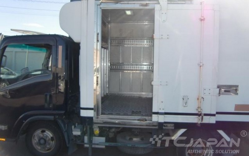 ISUZU ELF REFRIGERATOR (2007)