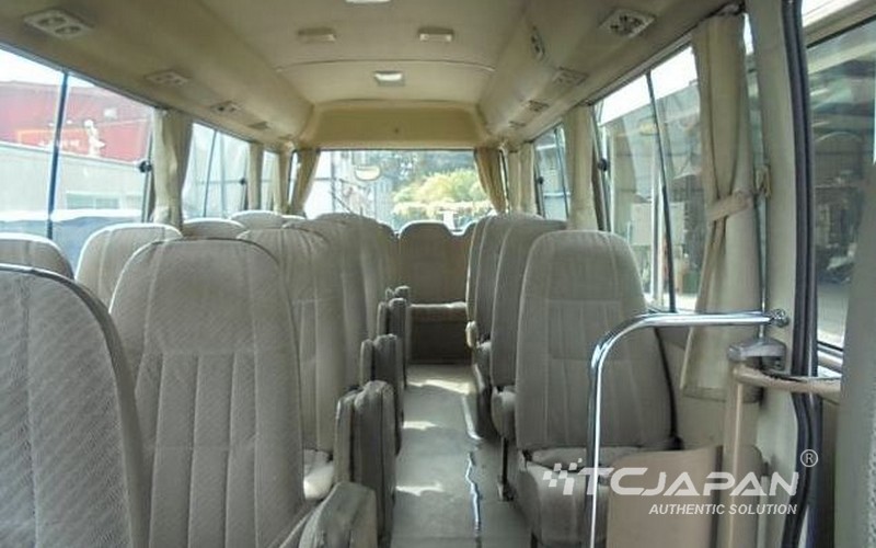 TOYOTA COASTER (1995)