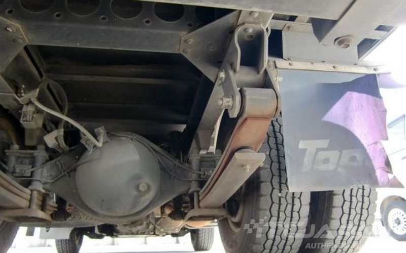 ISUZU ELF REFRIGERATOR (2007)