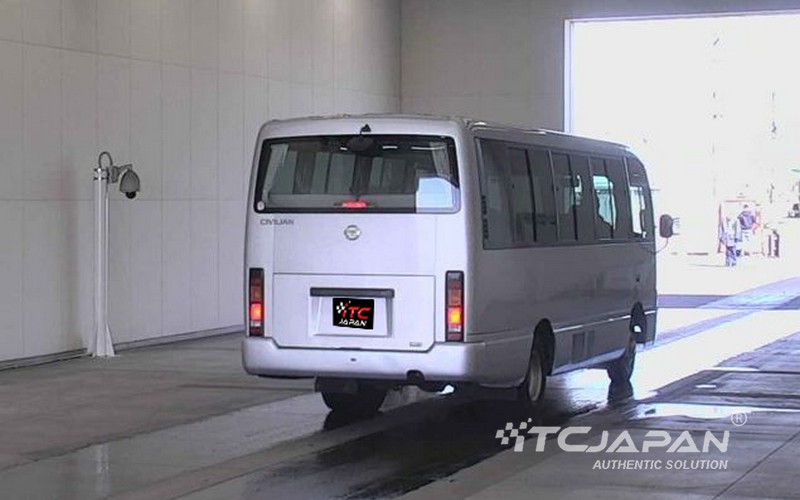 NISSAN CIVILIAN (2005)