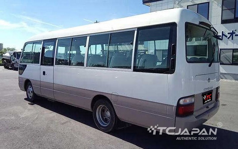 TOYOTA COASTER (2005)