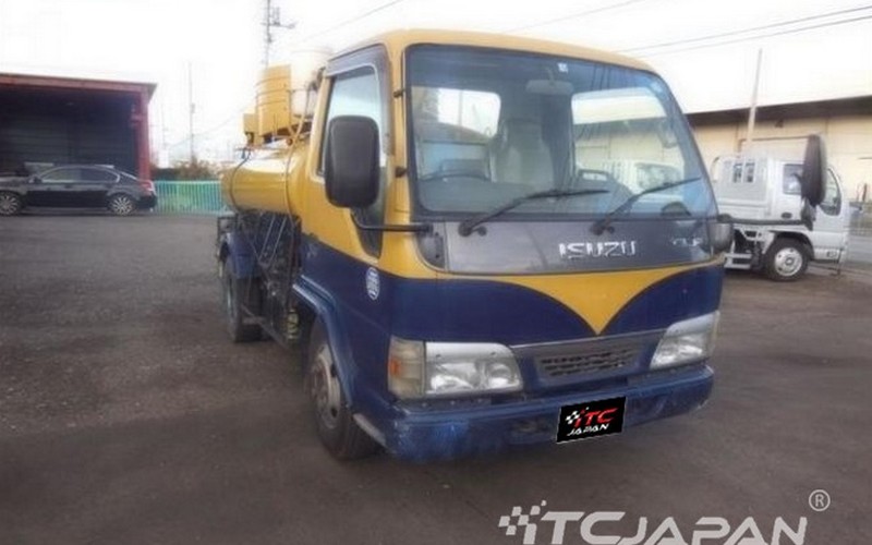 ISUZU ELF (2004)