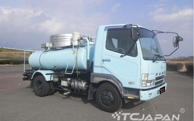 MITSUBISHI FUSO FIGHTER (2005)