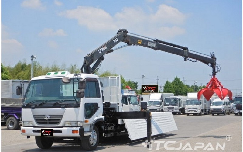NISSAN CONDOR HIGH-UP CRANE (2001)