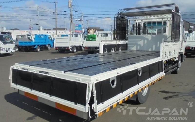 ISUZU FORWARD (2005)