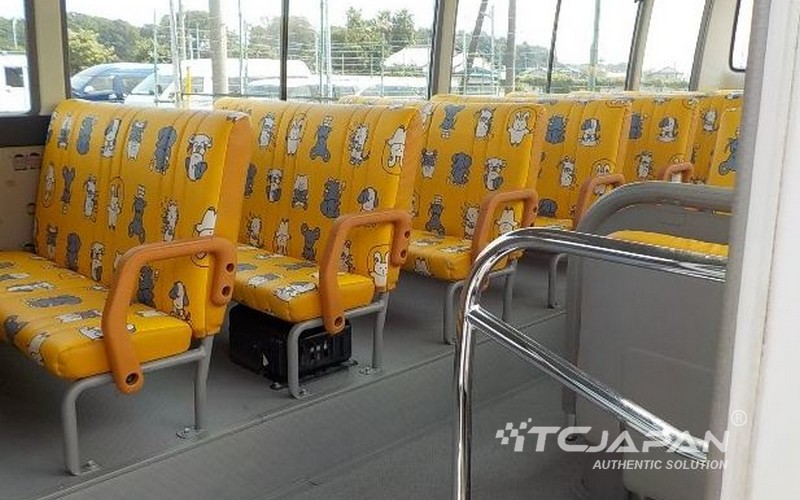 TOYOTA COASTER (2006)