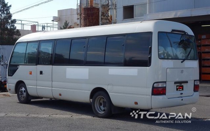 TOYOTA COASTER (2014)