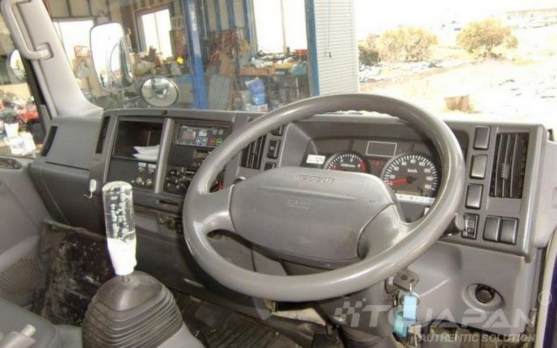 ISUZU ELF REFRIGERATOR (2007)
