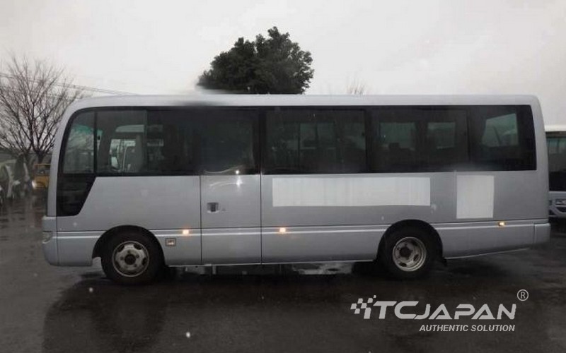 NISSAN CIVILIAN (2013)