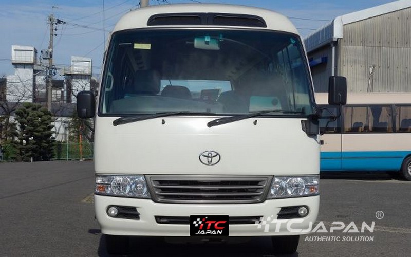 TOYOTA COASTER (2014)
