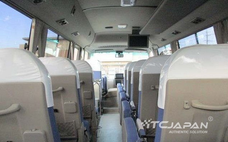 TOYOTA COASTER (2016)