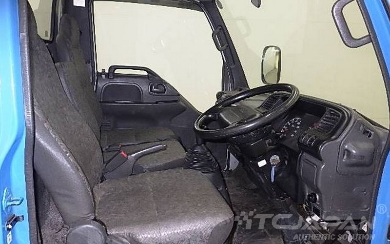 ISUZU ELF (2004)