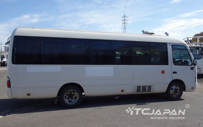 TOYOTA COASTER (2014)