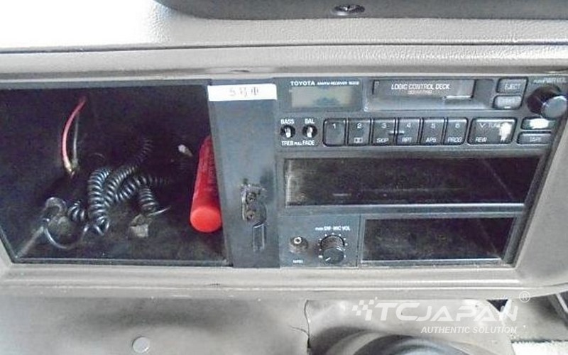 TOYOTA COASTER (1995)