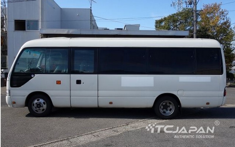 TOYOTA COASTER (2014)