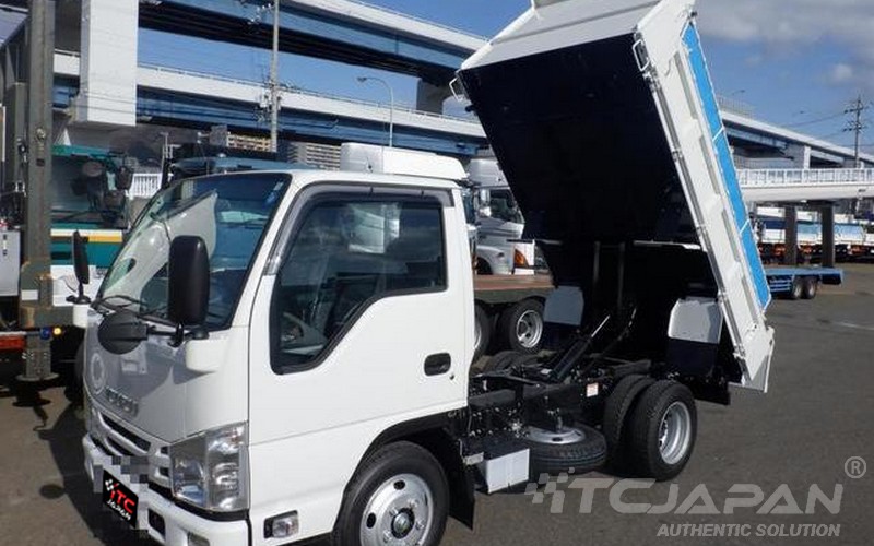 ISUZU ELF (2019)
