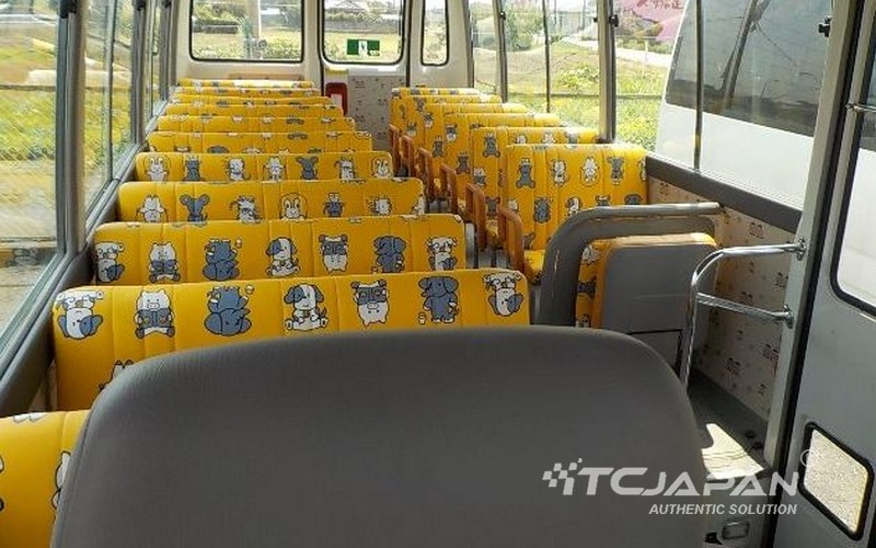 TOYOTA COASTER (2006)