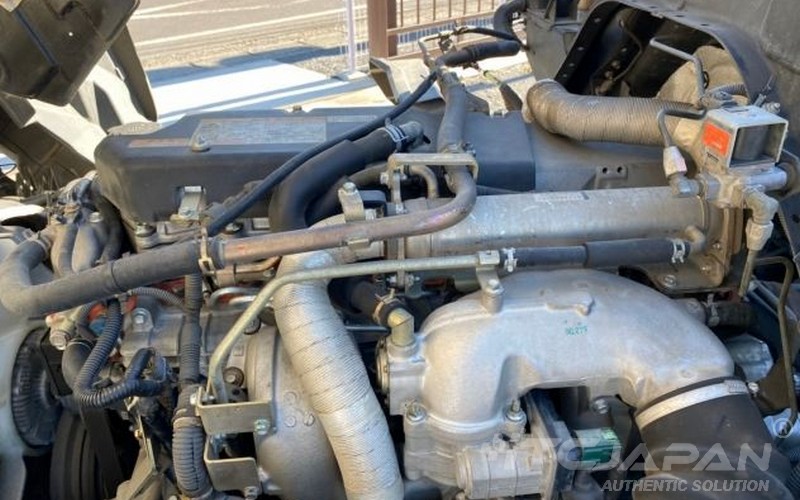 ISUZU FORWARD (2006)