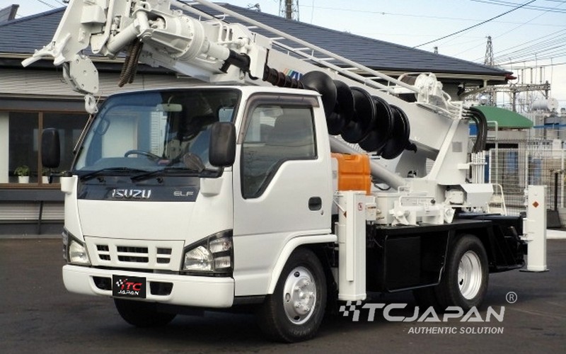 ISUZU ELF (2006)