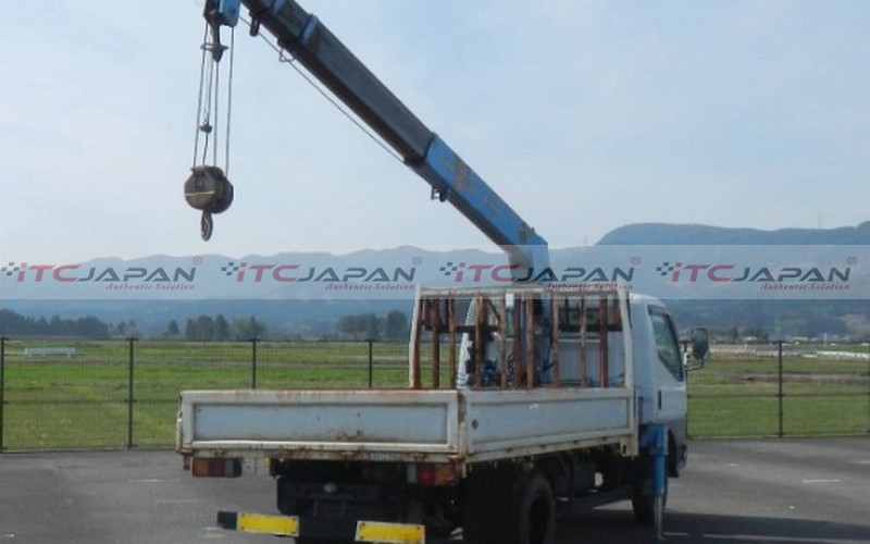 MITSUBISHI CANTER  (1999)