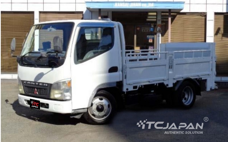 MITSUBISHI CANTER (2003)
