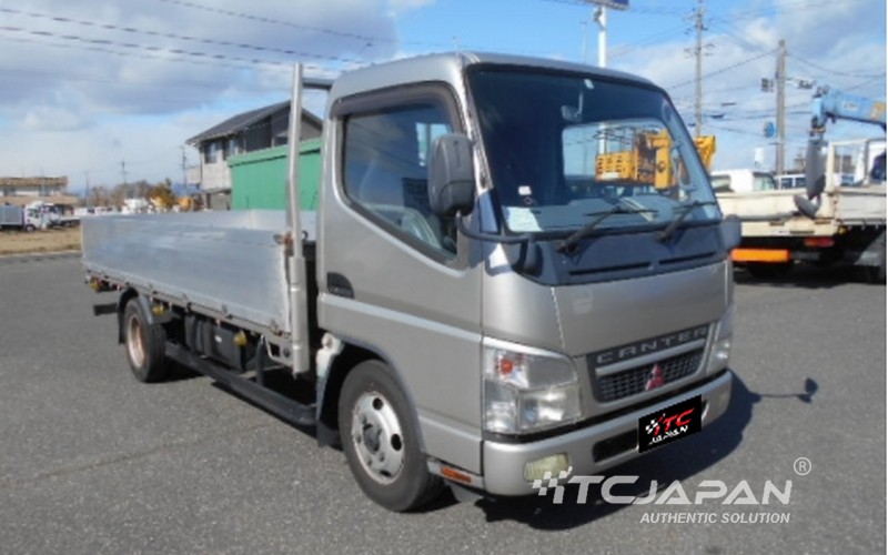MITSUBISHI CANTER (2007)