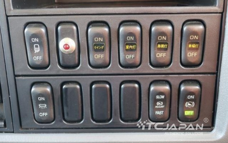 MITSUBISHI FUSO FIGHTER (2007)