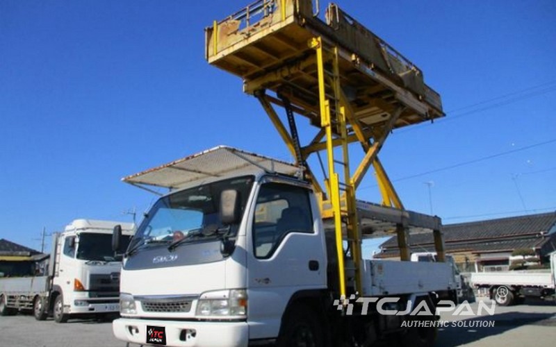 ISUZU ELF (2005)