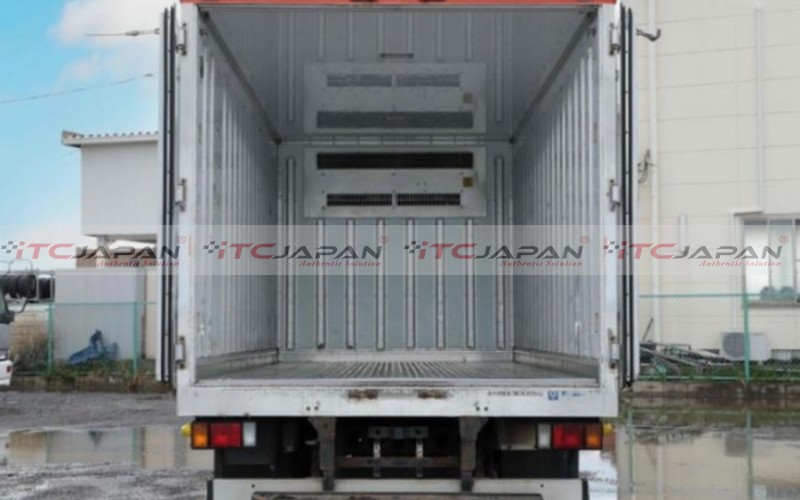 ISUZU ELF REFRIGERATOR (2007)