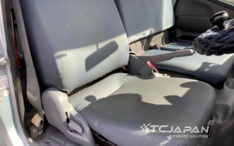 MITSUBISHI CANTER (2014)