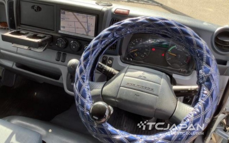 MITSUBISHI CANTER (2014)