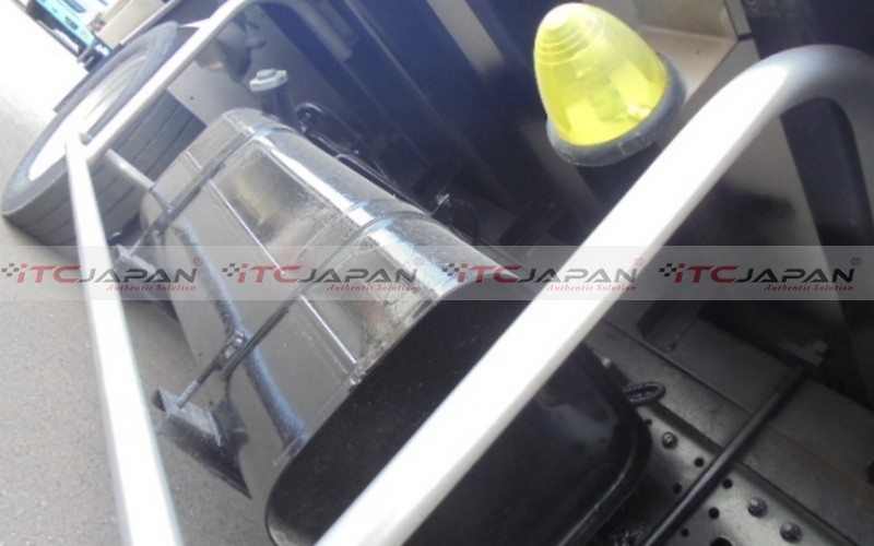 MITSUBISHI CANTER REFRIGERATOR (2007)