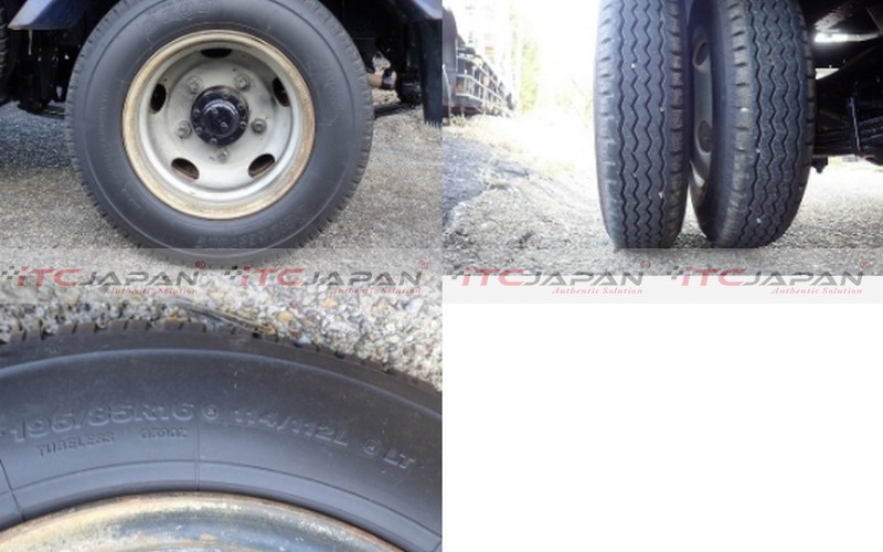 MITSUBISHI CANTER (2004)