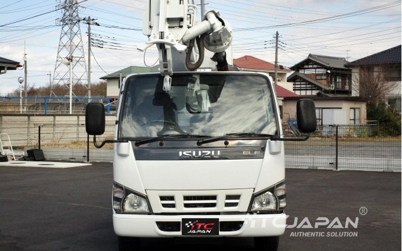 ISUZU ELF (2006)