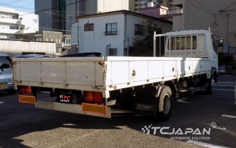 MITSUBISHI FUSO FIGHTER (2005)