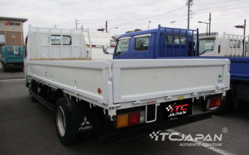 MITSUBISHI CANTER (2012)