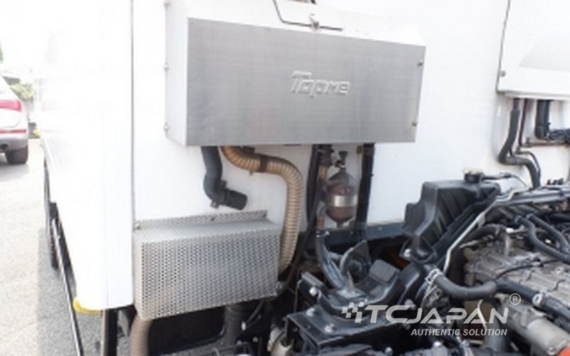 MITSUBISHI CANTER HYBRID (2013)