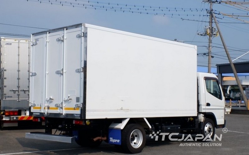 MITSUBISHI CANTER HYBRID (2013)