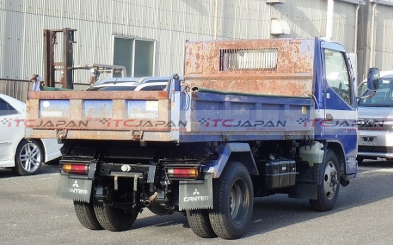 MITSUBISHI CANTER (2004)