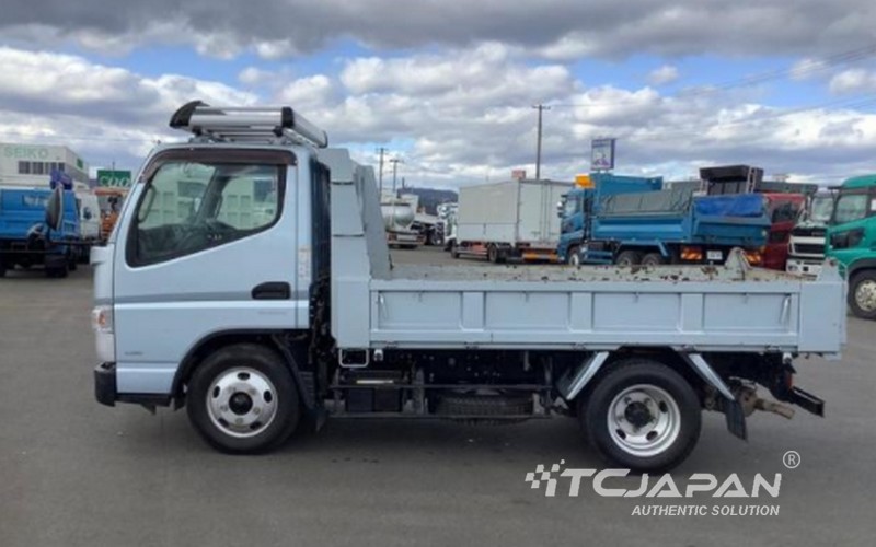 MITSUBISHI CANTER (2014)