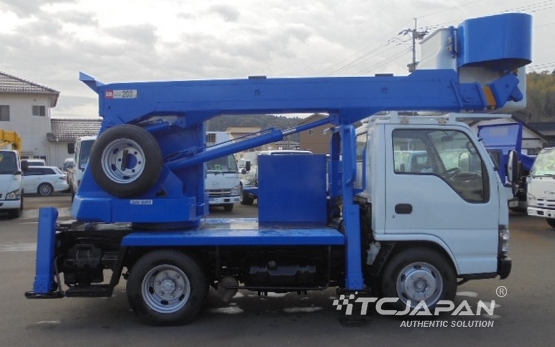 ISUZU ELF (2007)