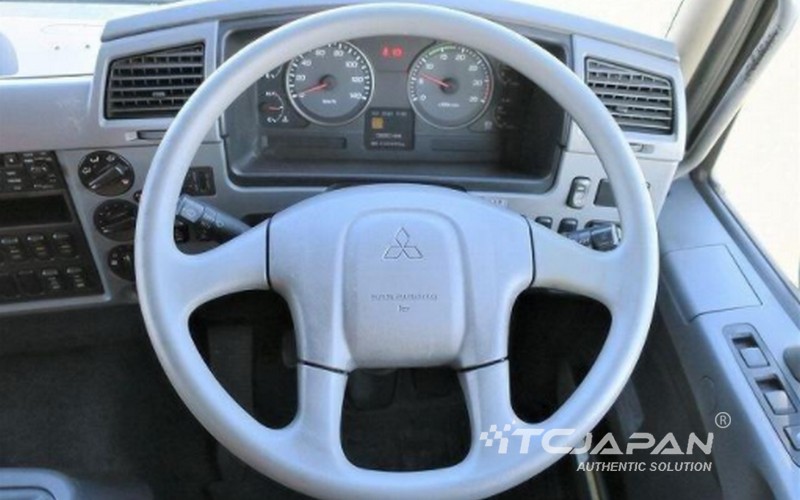 MITSUBISHI FUSO FIGHTER (2007)