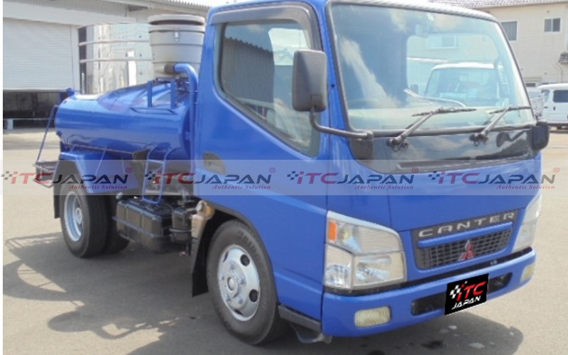 MITSUBISHI CANTER (2002)