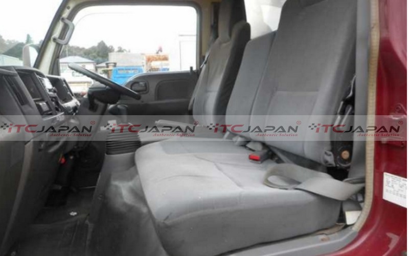 ISUZU ELF (2007)