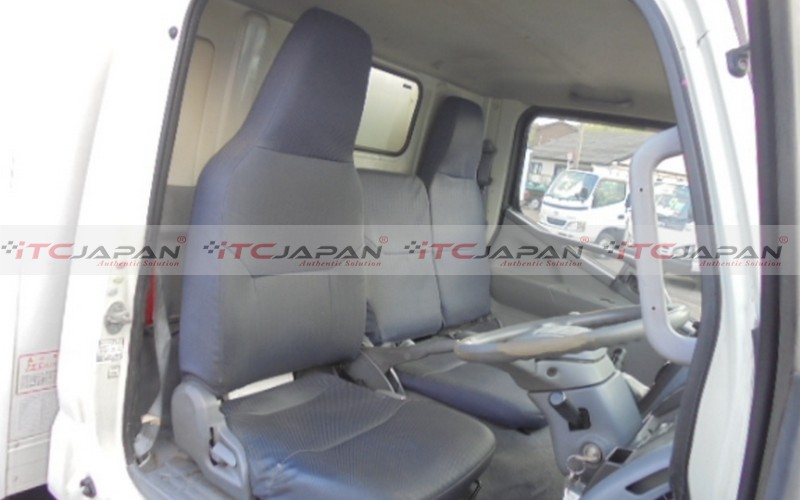 MITSUBISHI CANTER REFRIGERATOR (2007)