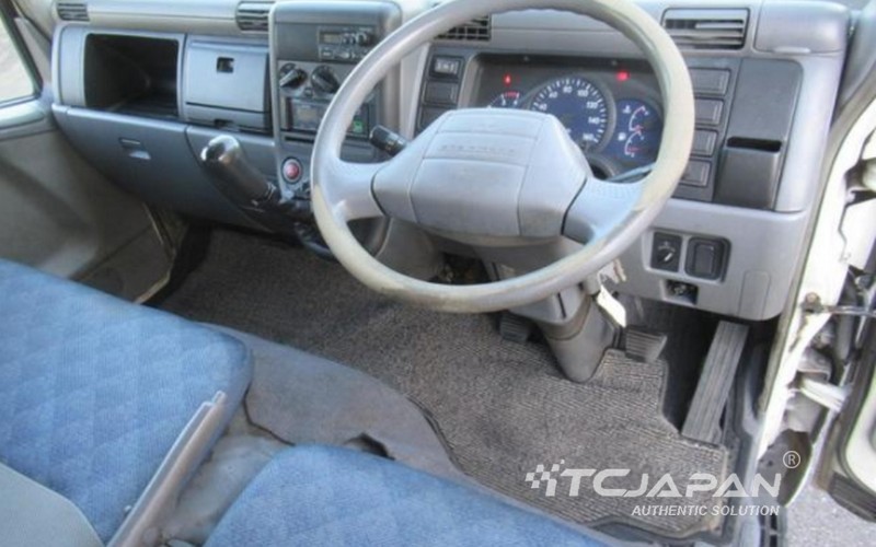 MITSUBISHI CANTER FREEZER (2005)