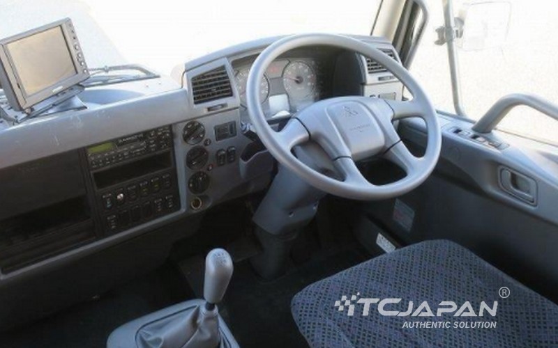 MITSUBISHI FUSO FIGHTER (2007)