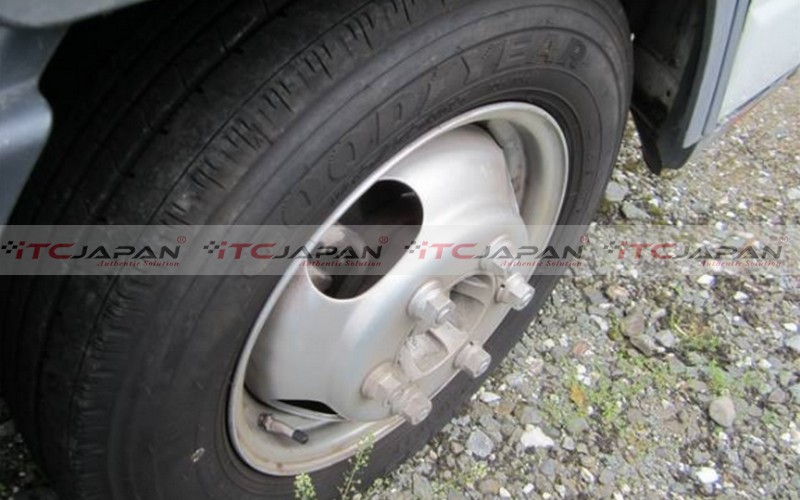 MITSUBISHI CANTER (2006)